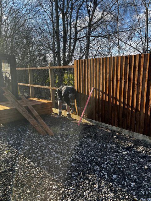 Installing timber fencing